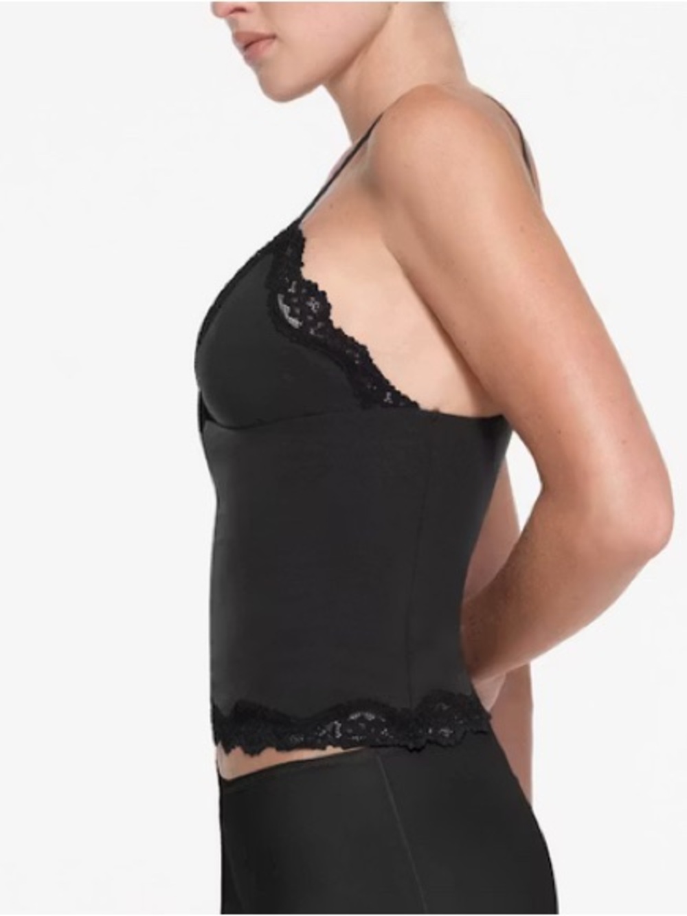 SKIMS Bundle- Lace Cami and matching lace Thong- Both NWT - Picture 5 of 14